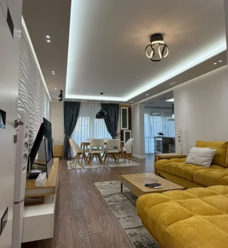 Tirane, shitet apartament 2+1 , 106 m² 255.000 € 