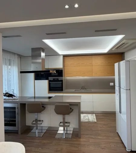 Tirane, shitet apartament 2+1 , 106 m² 255.000 € 