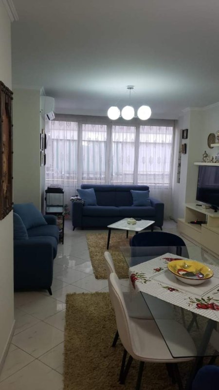 Tirane, ofert apartament Kati 5, 100 m² 650 Euro (Liqeni)