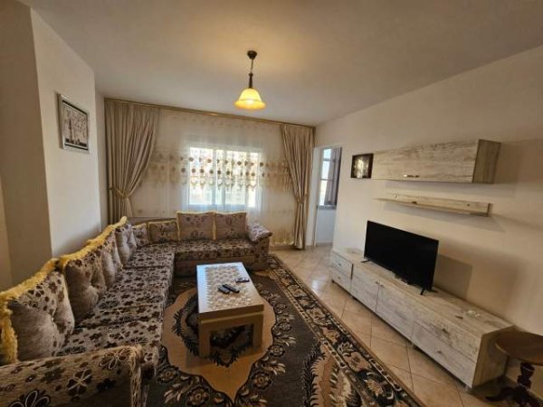 Durres, jepet me qera apartament 1+1+BLK Kati 7, 55 m² 300 Euro