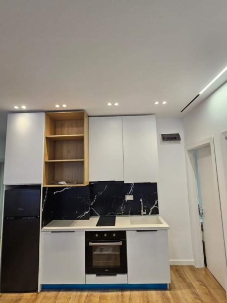 Tirane, jepet me qera apartament 2+1 Kati 2, 75 m² 600 Euro (Rr Hamdi Sina)