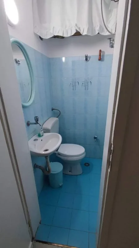 Tirane, jepet me qera ambjent biznesi Kati 0, 55 m² 35.000 Leke (Sulejman Delvina)