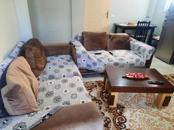 Tirane, jepet me qera apartament Kati 2, 65 m² 35.000 Leke (Kodra e Priftit)