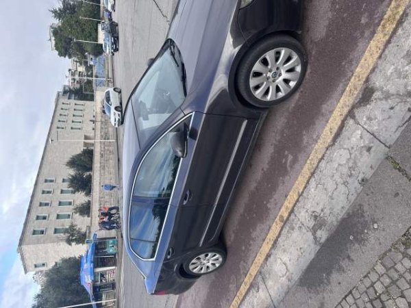 Tirane, shitet makine Skoda SuperB Viti 2009, 4.800 Euro