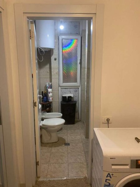 Tirane, jepet me qera apartament 1+1+BLK Kati 5, 55 m² 400 Euro (Benjamin Kruta)