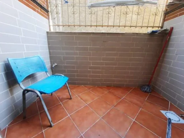 Tirane, jepet me qera apartament 3 Katshe Kati 2, 370 Euro (Siri Kodra)