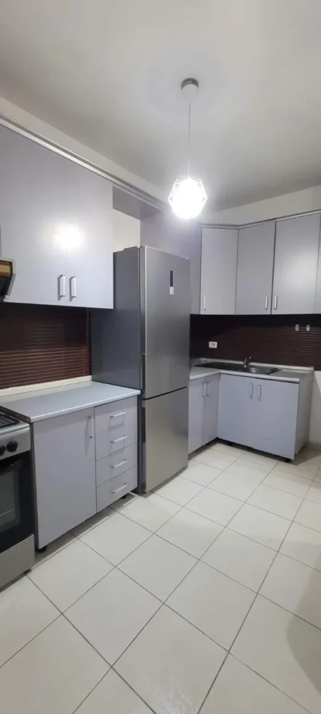 Tirane, jepet me qera apartament 1+1+A+BLK Kati 7, 55 m² 370 Euro (Fusha e Aviacionit)