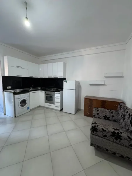 APARTAMANT 1+1 ME QIRA   350 € (VILAT AMERIKANE)