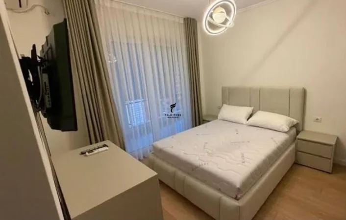 Tirane, jepet me qera apartament 1+1 Kati 9, 80 m² 1.300 € (RRUGA E KOSOVAREVE)