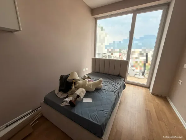 Tirane, jepet me qera apartament 3+1+Ballkon Kati 9, 130 m² 900 € (Selvia)