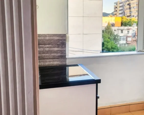 Tirane, shitet apartament 1+1 Kati 4, 59 m² 129.000 € 