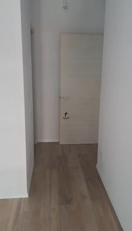 Tirane, jepet me qera apartament 2+1 Kati 2, 90 m² 400 € (UNIVERS CITY)