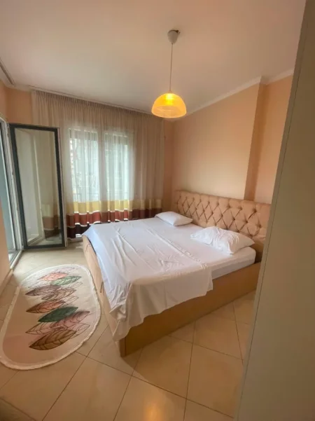 Tirane, jepet me qera apartament 1+1+Aneks+Ballkon Kati 3, 67 m² 600 € (bulevardi zogu i pare)