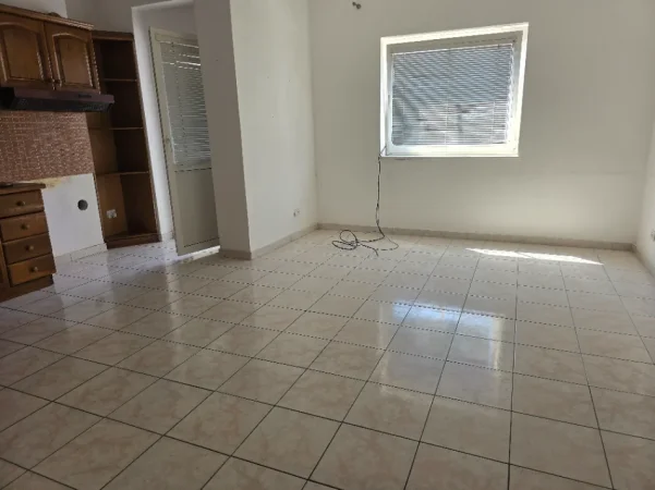 Lezhe, shes apartament per zyra biznesi Kati 6, 128 m² 115.000 €