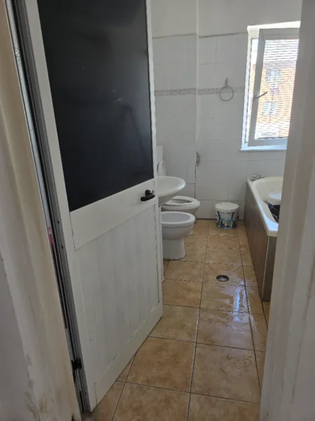 Lezhe, shes apartament per zyra biznesi Kati 6, 128 m² 115.000 €