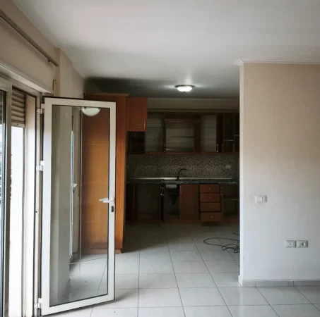 Tirane, shitet apartament 2+1 , 129 m² 150.000 € 