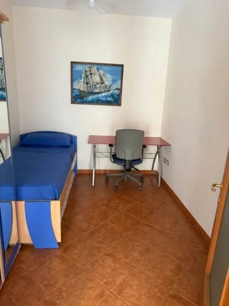 Tirane, jepet me qera apartament 2+1+Ballkon Kati 6, 80 m² 600 € (Zogu i Zi)