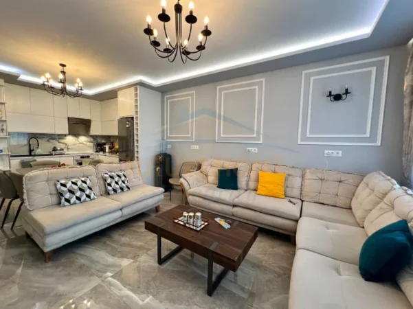 Shitet, Apartament 2+1+Post Parkimi, Rezidenca Erli, Tiranë. 0696069906