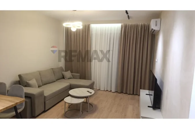 Tirane, jepet me qera apartament 1+1 Kati 6, 61 m² 750 € (Rruga kavajes)