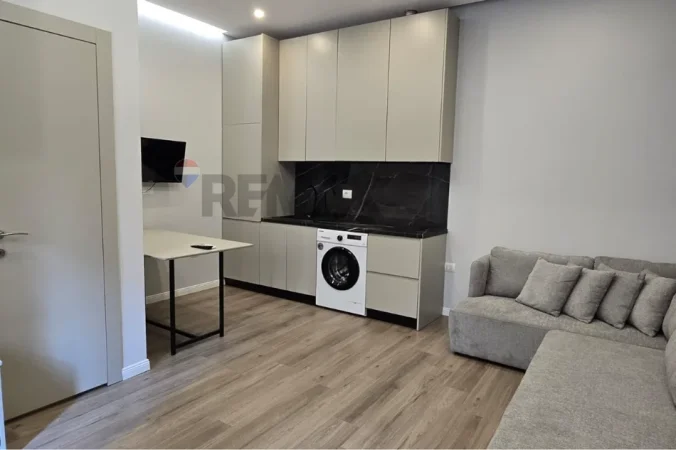 Vlore - Lungomare, shitet garsonier Studio Kati 0, 32 m² 70.000 € (Rruga Pirro Sava, Lungomare, Vlore)