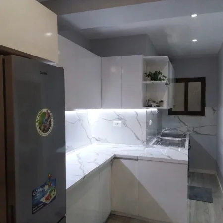 SHITET APARTAMENT  2+1  (21 DHJETORI)