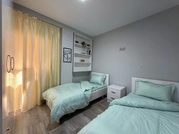 SHITET APARTAMENT  2+1  (21 DHJETORI)