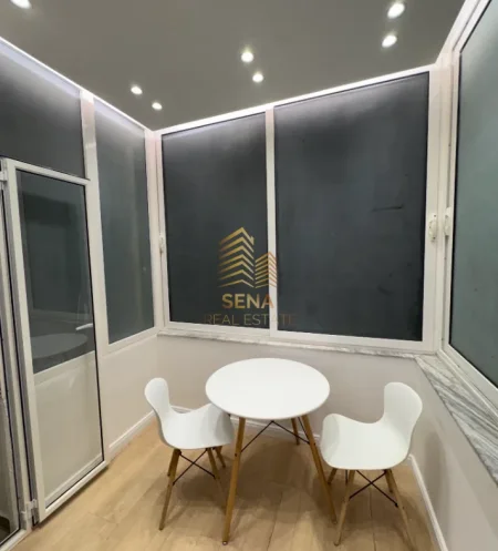 Tirane, jepet me qera apartament 1+1+Ballkon Kati 7, 70 m² 500 € (Astir)