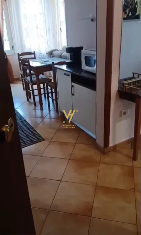 Tirane, jepet me qera apartament 2+1+Ballkon Kati 2, 105 m² 620 € (KODRA E DIELLIT)