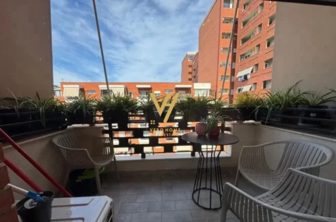 Tirane, jepet me qera zyre Kati 7, 55 m² 650 € (GOLDEN PARK 3, YZBERISHT)