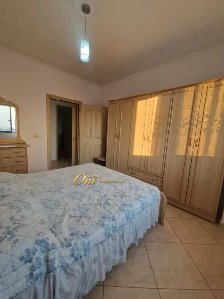 Tirane, jepet me qera apartament 2+1 Kati 9, 130 m² 700 € (RRUGA FORTUZI)