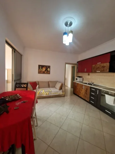 Tirane, jepet me qera apartament 2+1 Kati 9, 130 m² 700 € (RRUGA FORTUZI)