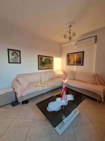Tirane, jepet me qera apartament 2+1 Kati 9, 130 m² 700 € (RRUGA FORTUZI)