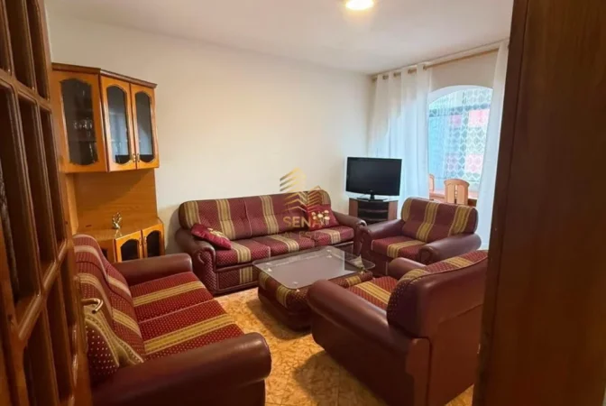 Tirane, shitet apartament 1+1 Kati 5, 65 m² 117.000 € (Kinostudio)