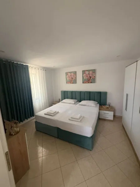 Tirane, jepet me qera apartament 1+1 Kati 1, 60 m² 400 € (Qytet Studenti)