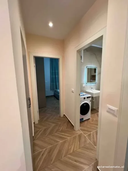 Tirane, jepet me qera Vile Vile 3 Katshe Kati 1, 90 m² 534 € (Sauk)