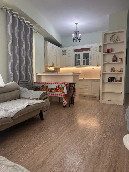 Tirane, shitet apartament 3+1 Kati 3, 180 m² 397.000 € (21 Dhjetori)
