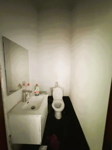Tirane, shitet ambjent biznesi Kati 0, 500 m² 950.000 € (Kodra e Diellit)