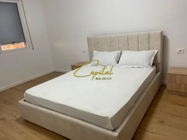Tirane, jepet me qera apartament 1+1 Kati 3, 65 m² 500 € (ASTIR)