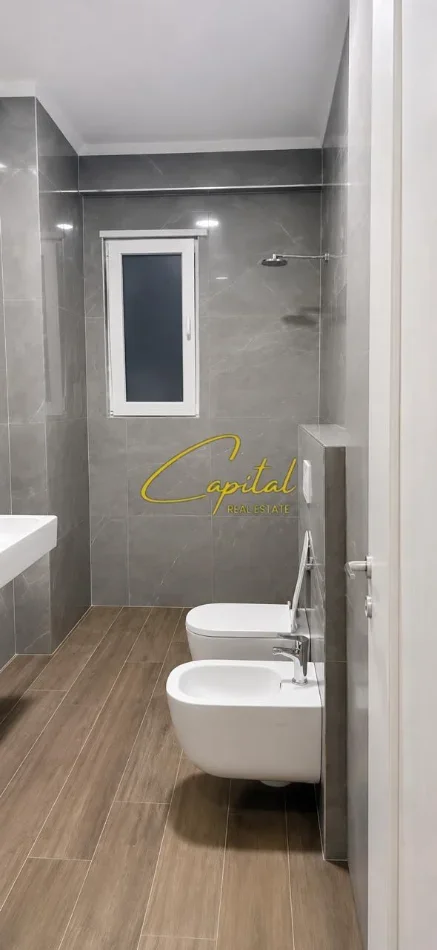 Tirane, jepet me qera apartament 1+1 Kati 3, 65 m² 500 € (ASTIR)