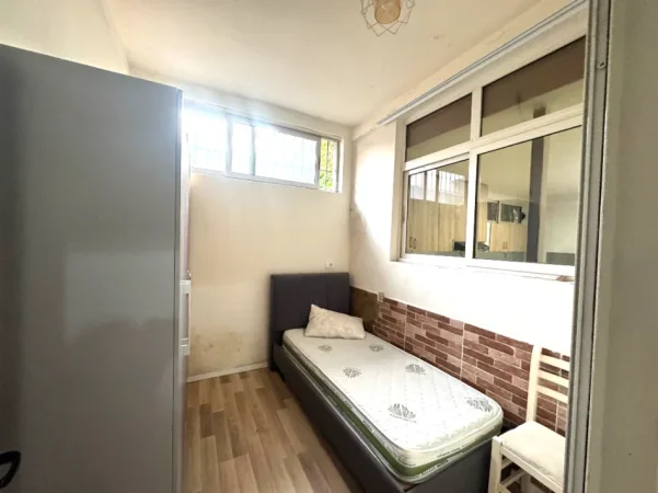 Jepet Apartament 3+1 me Qera ne Vasil Shanto (pranë shkollës “Besnik Sykja”),  550 mije leke