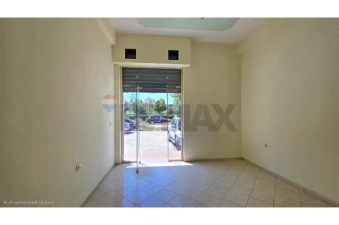 Vlore, shitet ambjent biznesi Kati 0, 51 m² (Rruga Gjergj Kastrioti (Transballkanike), Vlorë)