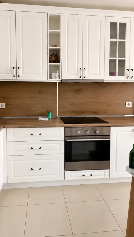 🏡 Jepet Apartament me Qera tek Komuna e Parisit, 700 mije leke