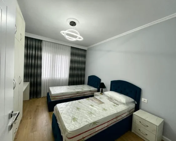 Tirane, jepet me qera apartament 2+1 Kati 4, 110 m² 1.041 € (Zogu i Zi ( ngjitur me Hotel Doro ))