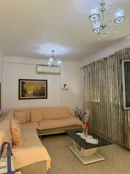 Tirane, jepet me qera apartament 2+1 Kati 8, 100 m² 700 € (RRUGA FORTUZI)