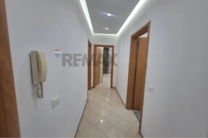 Tirane, jepet me qera apartament 2+1+Aneks+Ballkon Kati 3, 128 m² 600 € (Mikel Maruli)