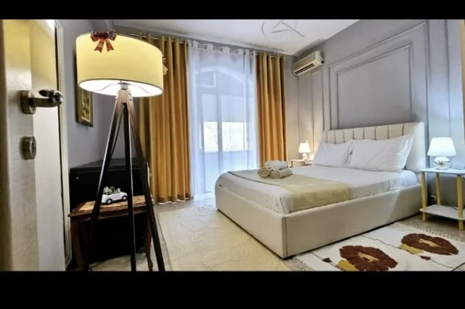 Tirane, jepet me qera apartament 1+1 Kati 4, 75 m² 600 € (Rruga Kavajes)