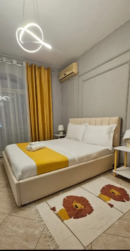 Tirane, jepet me qera apartament 1+1 Kati 4, 75 m² 600 € (Rruga Kavajes)