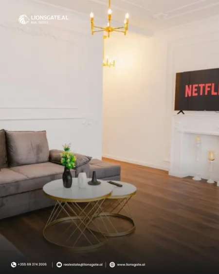 Tirane, jepet me qera apartament 1+1 , 80 m² 600 € 