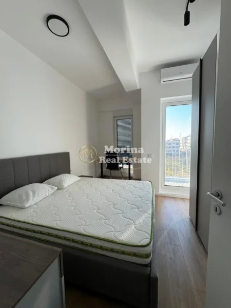 Tirane, jepet me qera apartament 1+1 Kati 2, 65 m² 500 € (Fresku)
