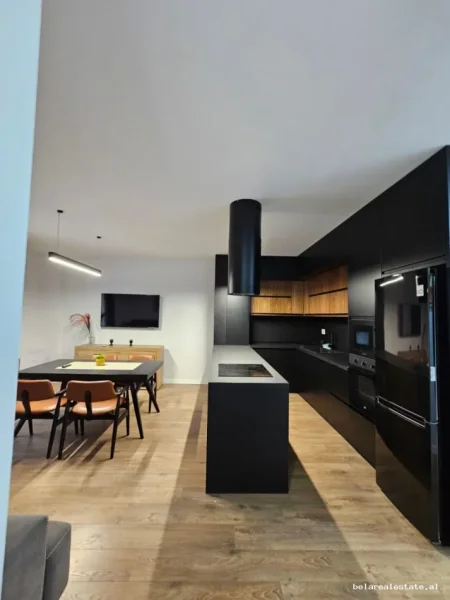 Tirane, shitet apartament 2+1+Ballkon Kati 1, 108 m² 206.002 € (TEG)